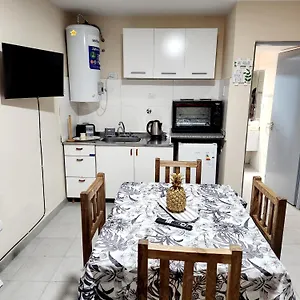 Apartamento Departamento Ubicadisimo V Castillo 3 Con Estacionamiento Incluido, Mendoza